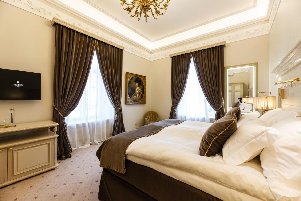 Villa Friedheim 합살루 외부 사진