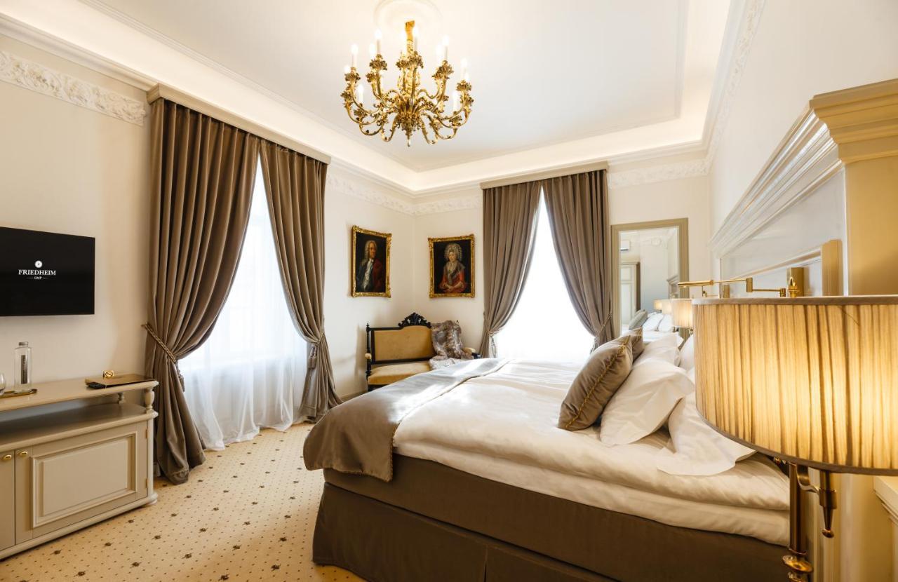 Villa Friedheim 합살루 외부 사진